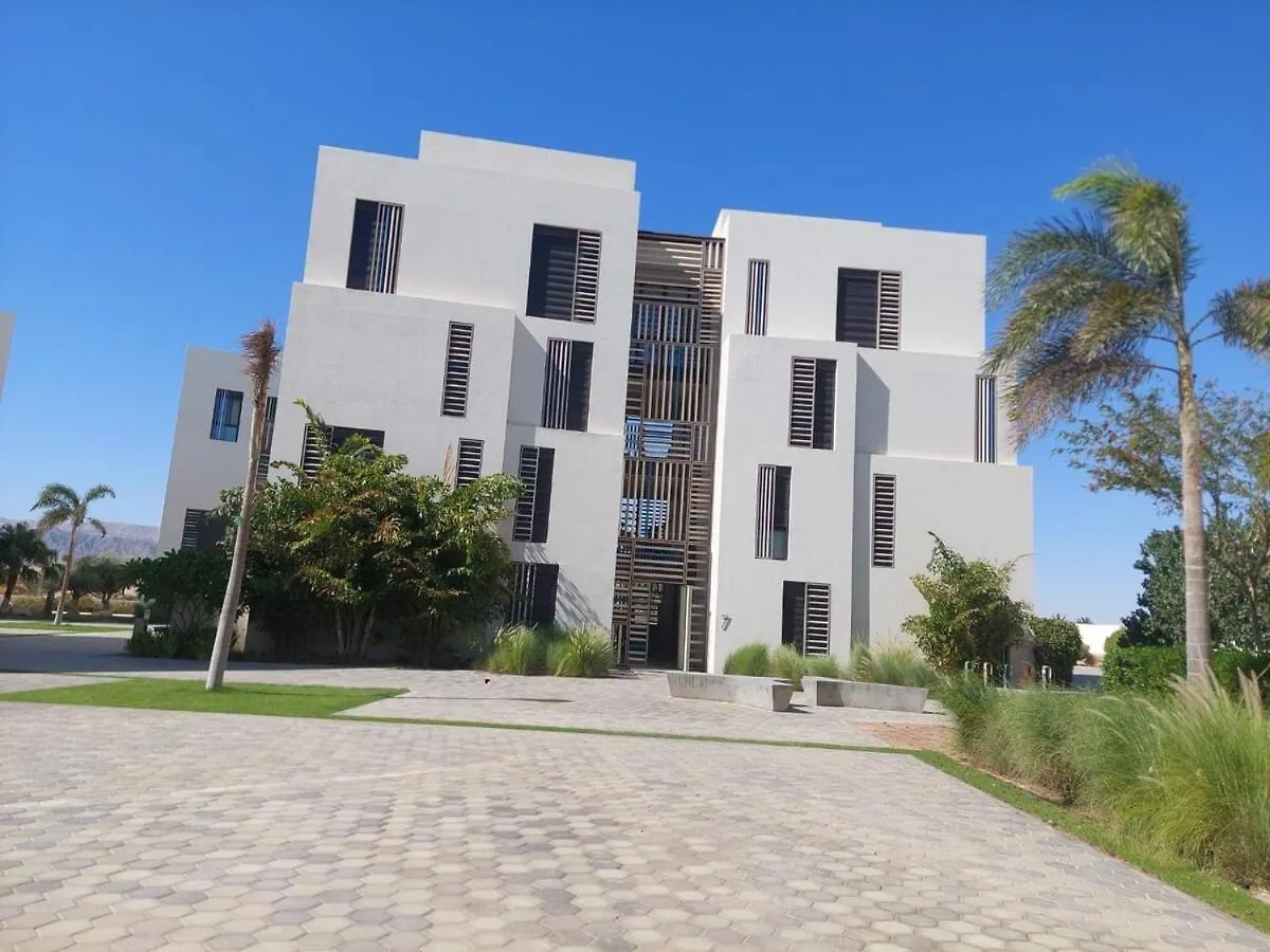 Brand New Modern Apartment In Ayla Golf Residence アカバ
